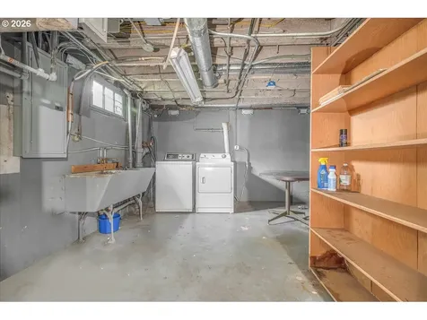8115 N Fenwick Avenue Portland OR 97217