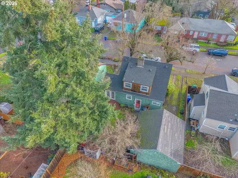 8115 N Fenwick Avenue Portland OR 97217