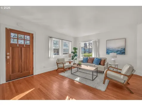8115 N Fenwick Avenue Portland OR 97217