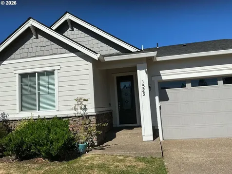 1525 N River Alder Street Canby OR 97013
