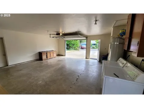 3110 Munsel Lake Road Florence OR 97439