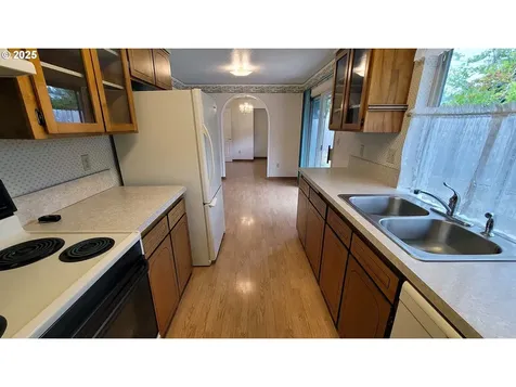 3110 Munsel Lake Road Florence OR 97439