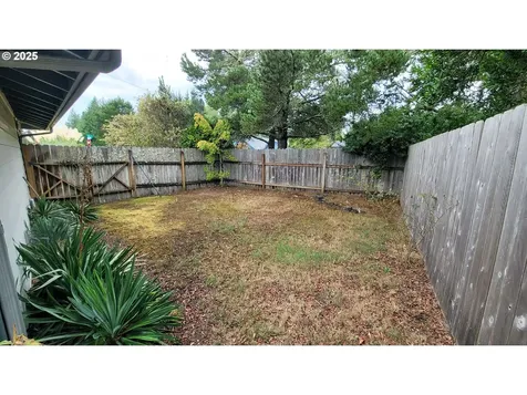 3110 Munsel Lake Road Florence OR 97439