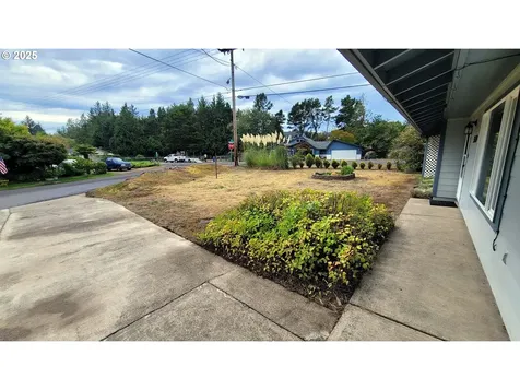 3110 Munsel Lake Road Florence OR 97439