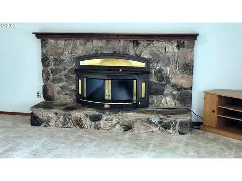 3110 Munsel Lake Road Florence OR 97439