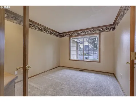 22380 SW 102nd Place Tualatin OR 97062