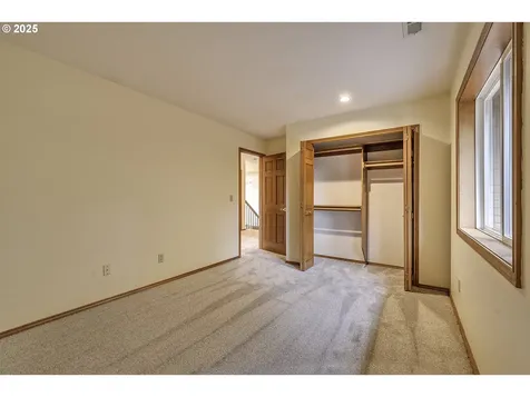 22380 SW 102nd Place Tualatin OR 97062
