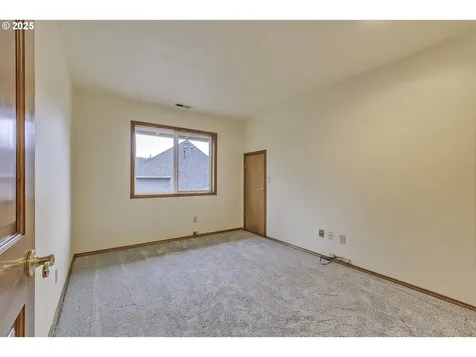 22380 SW 102nd Place Tualatin OR 97062