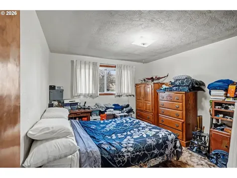 1270 1272 Vista Avenue SE Salem OR 97302