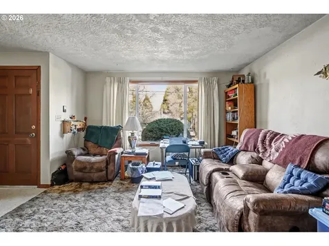 1270 1272 Vista Avenue SE Salem OR 97302