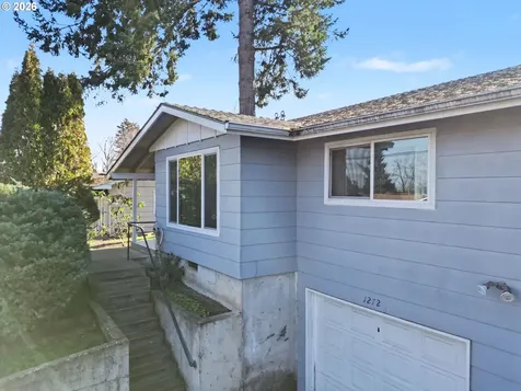 1270 1272 Vista Avenue SE Salem OR 97302