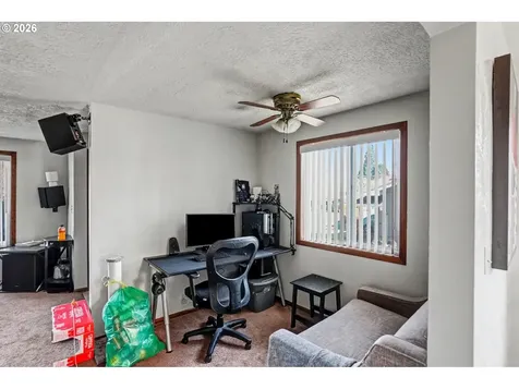 1270 1272 Vista Avenue SE Salem OR 97302