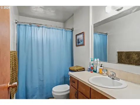 1270 1272 Vista Avenue SE Salem OR 97302