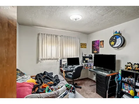 1270 1272 Vista Avenue SE Salem OR 97302
