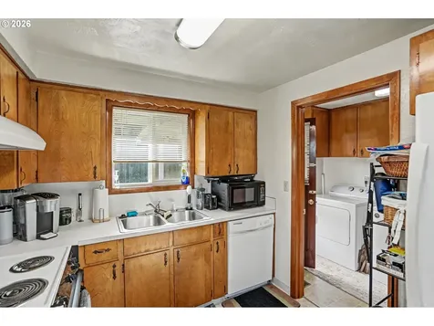 1270 1272 Vista Avenue SE Salem OR 97302