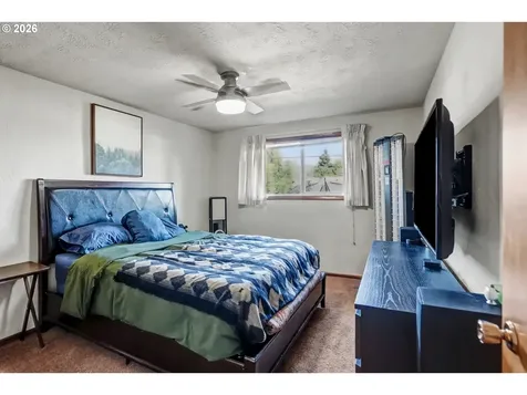 1270 1272 Vista Avenue SE Salem OR 97302