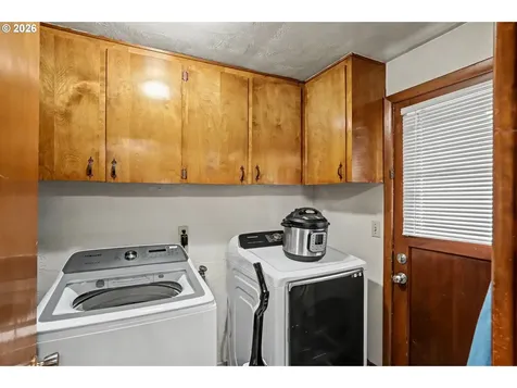 1270 1272 Vista Avenue SE Salem OR 97302