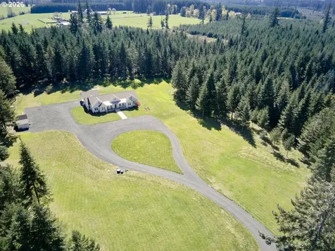 215 Bear Creek Lane Winlock WA 98596