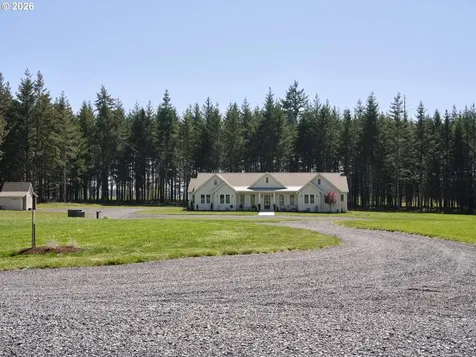 215 Bear Creek Lane Winlock WA 98596