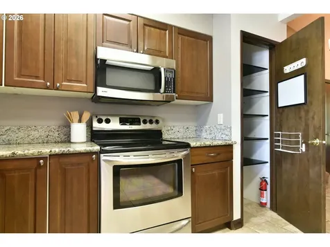 12505 SW Tiger Lilly Lane Beaverton OR 97008