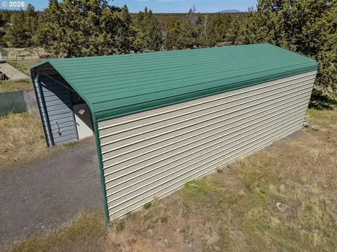 250 SW 89th Street Redmond OR 97756