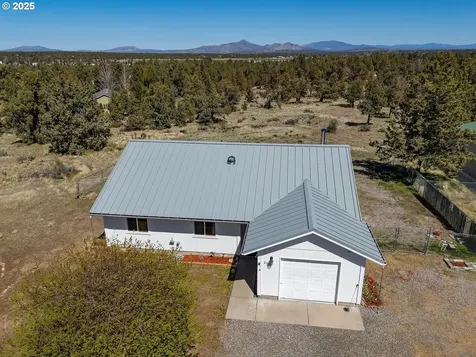 250 SW 89th Street Redmond OR 97756