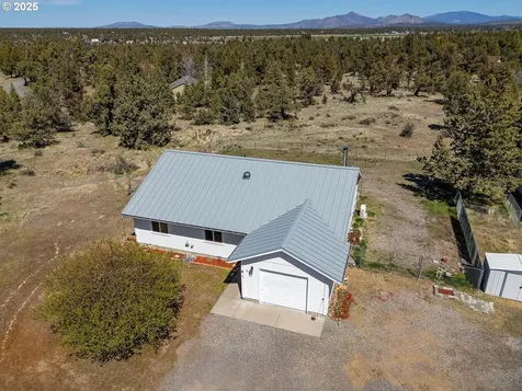 250 SW 89th Street Redmond OR 97756
