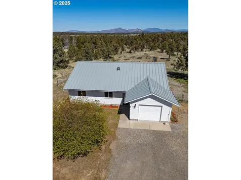 250 SW 89th Street Redmond OR 97756