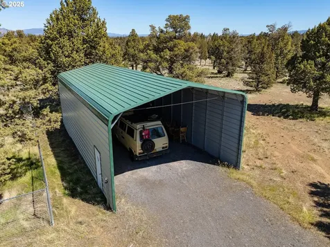 250 SW 89th Street Redmond OR 97756