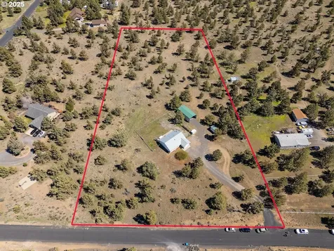 250 SW 89th Street Redmond OR 97756