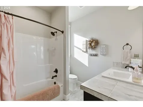 3411 NE 141st Avenue Vancouver WA 98682