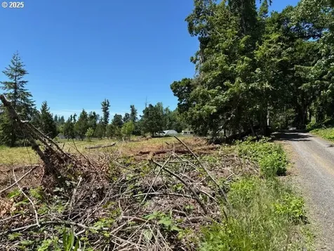 38521 Jasper Lowell Road Fall Creek OR 97438