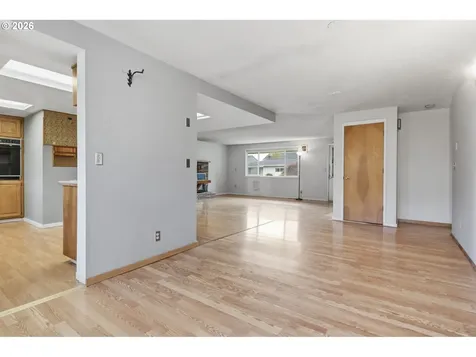 51881 SE 6th Street Scappoose OR 97056