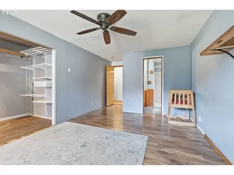 51881 SE 6th Street Scappoose OR 97056
