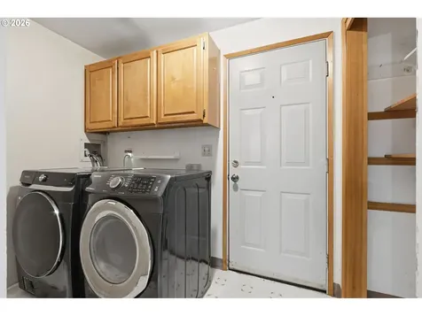51881 SE 6th Street Scappoose OR 97056