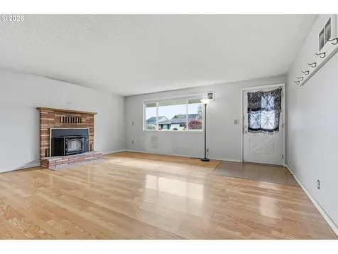 51881 SE 6th Street Scappoose OR 97056