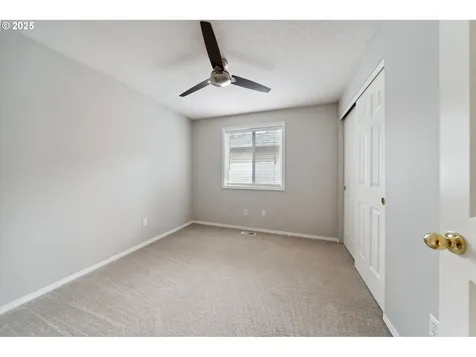 4900 NE 131st Court Vancouver WA 98682