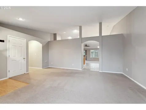 4900 NE 131st Court Vancouver WA 98682