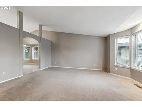 4900 NE 131st Court Vancouver WA 98682