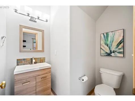 8913 NE 164th Avenue Vancouver WA 98682