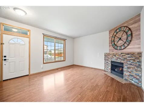 8913 NE 164th Avenue Vancouver WA 98682