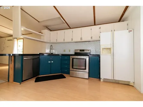 4842 Seapine Drive Florence OR 97439