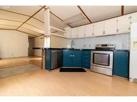 4842 Seapine Drive Florence OR 97439