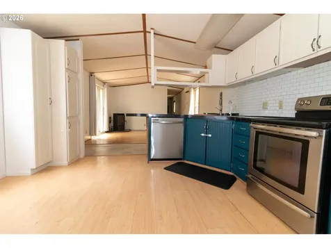 4842 Seapine Drive Florence OR 97439