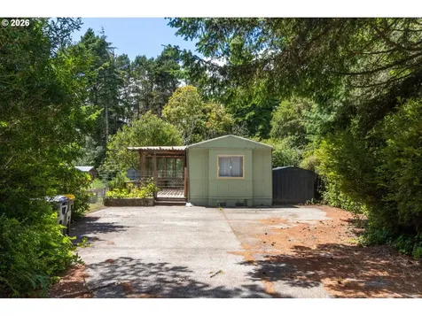 4842 Seapine Drive Florence OR 97439