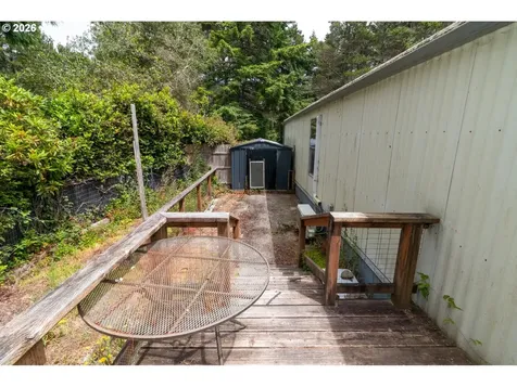 4842 Seapine Drive Florence OR 97439