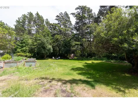 4842 Seapine Drive Florence OR 97439