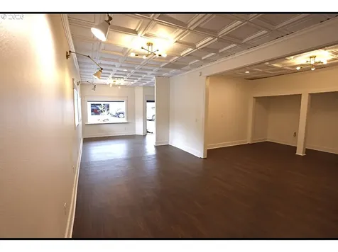 328 Pioneer Street Ridgefield WA 98642