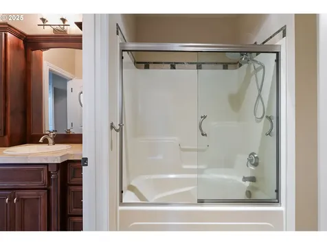 33302 NW 47th Court Ridgefield WA 98642