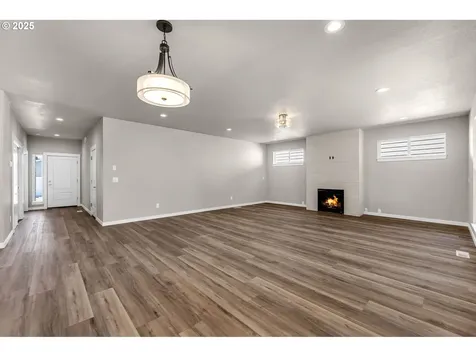 6107 NE 45th Court Vancouver WA 98661
